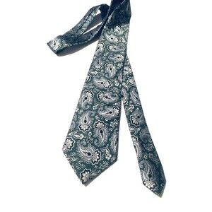 JOS A BANK Men Tie Executive Collection Green Paisley Woven Silk Touch 62" x3.5"